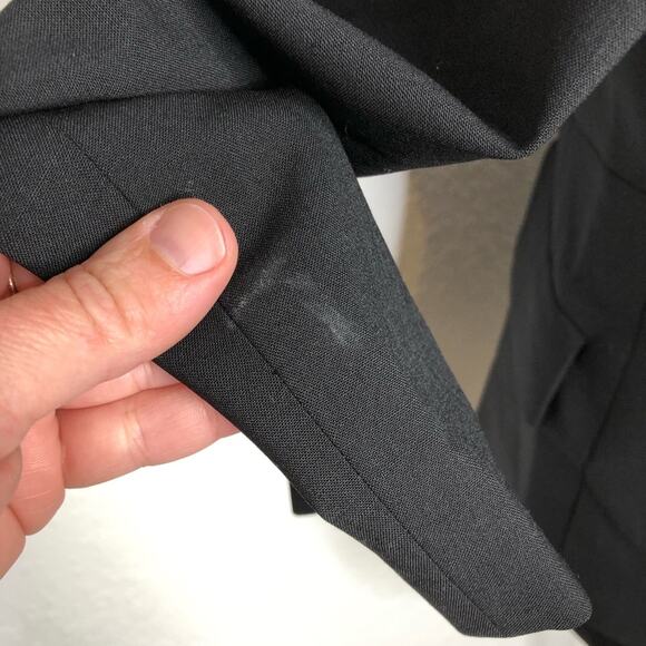 Theory Liv Tailor black wool button front blazer size 4 - Picture 6 of 16